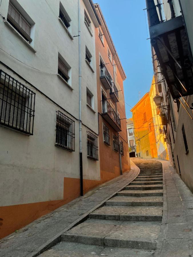 Ateneo Cuenca Suites Con Cocina En El Casco Historico Eksteriør billede