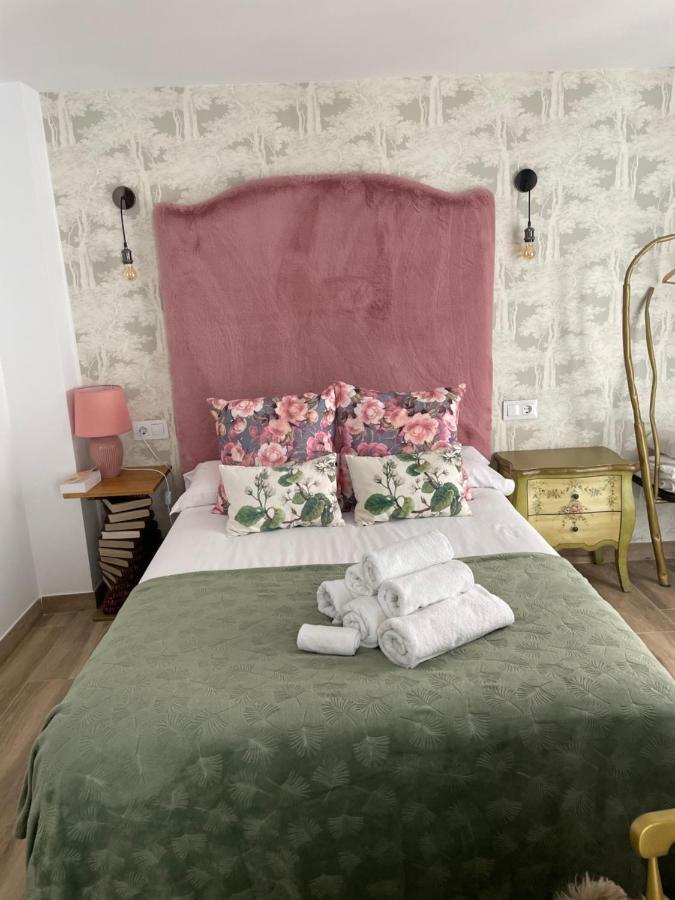 Ateneo Cuenca Suites Con Cocina En El Casco Historico Eksteriør billede