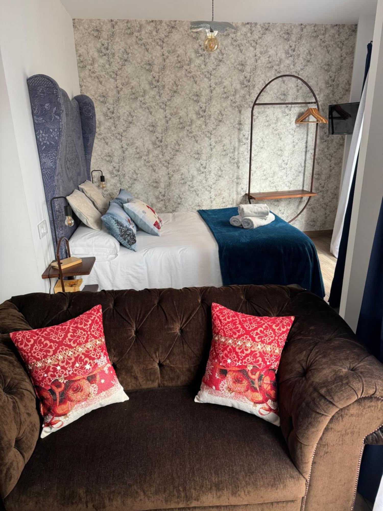 Ateneo Cuenca Suites Con Cocina En El Casco Historico Eksteriør billede